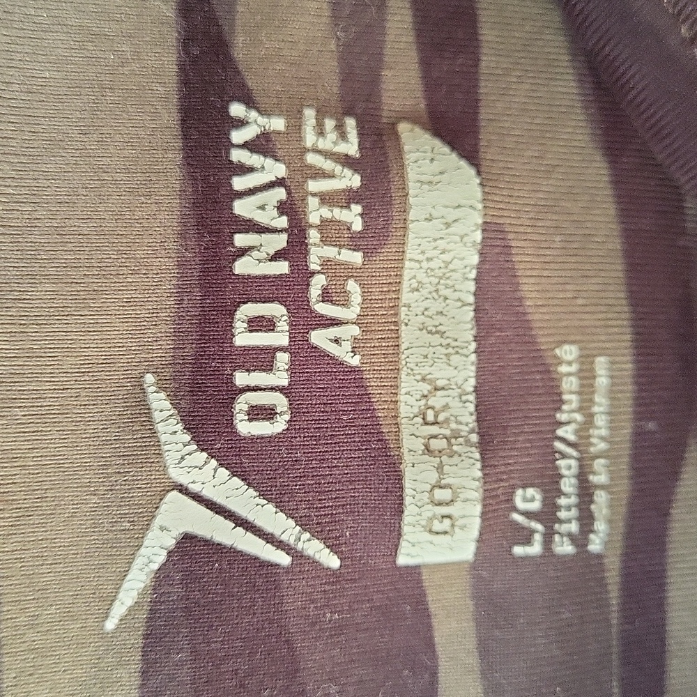 Old Navy Active Go Dry Cropped Leggings - Picture 2 of 8